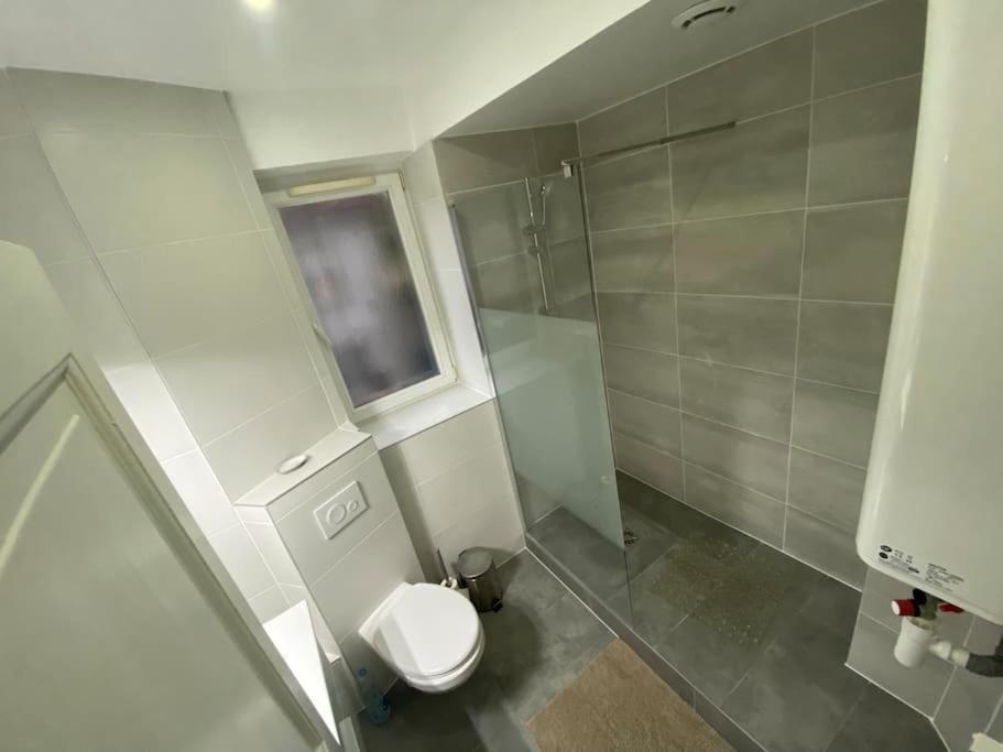 Le Confort D'Un Appartement Schiltigheim Exterior foto
